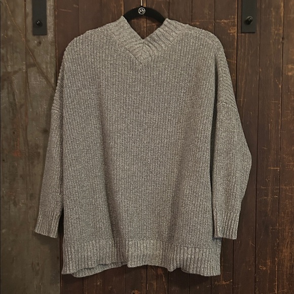 Hollister Women's Light Gray Knit Cardigan - Picture 5 of 6